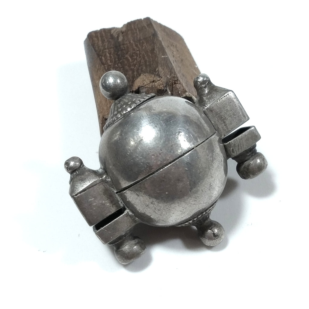 Lo SHIVA LING o LINGAM - Le energie del mondo