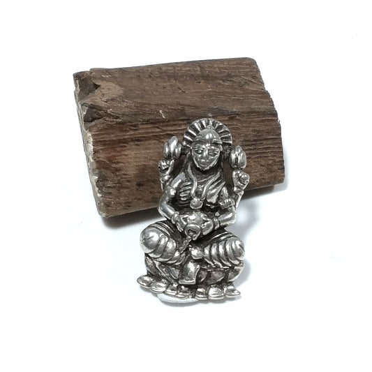 Lakshmi in argento