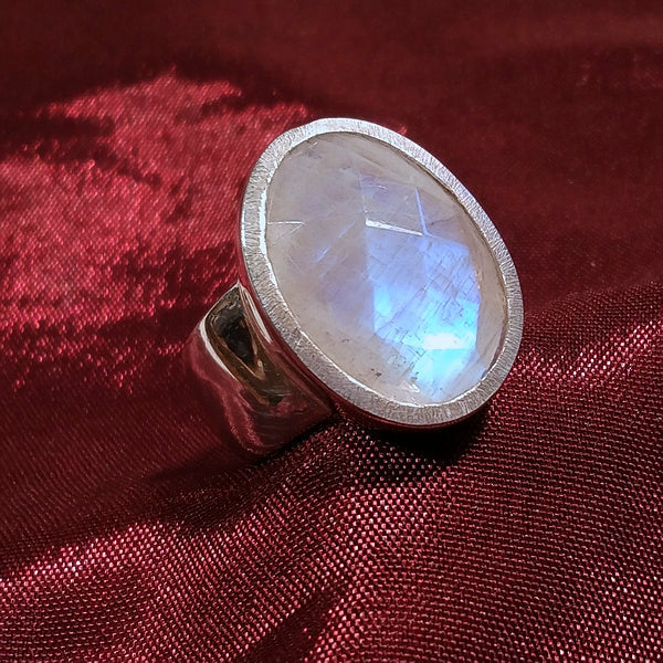 Pietra di luna collezione gioielli