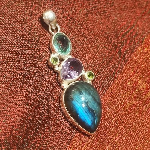 Ciondolo in argento 925 con pietra - EMBILI – immagine4