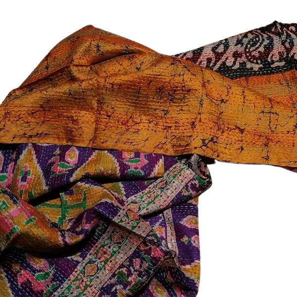 Sciarpa KANTHA con tessuti vintage misto seta ricamo a mano giallo