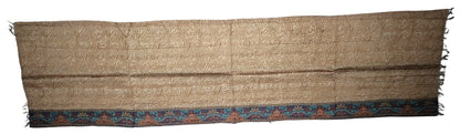 Sciarpa KANTHA con tessuti vintage misto seta ricamo a mano oro – vista totale