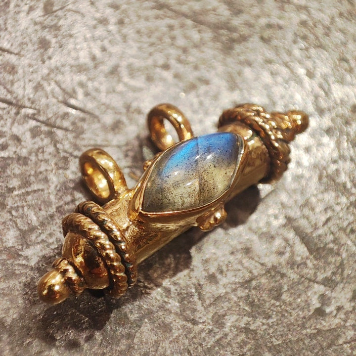 Ciondolo porta preghiera labradorite