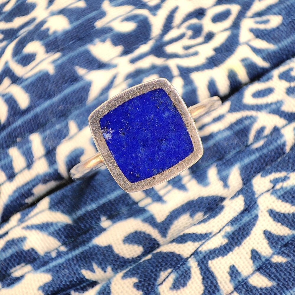 Anello artigianale in argento 925 con pietra - UDPURA – lapislazzuli
