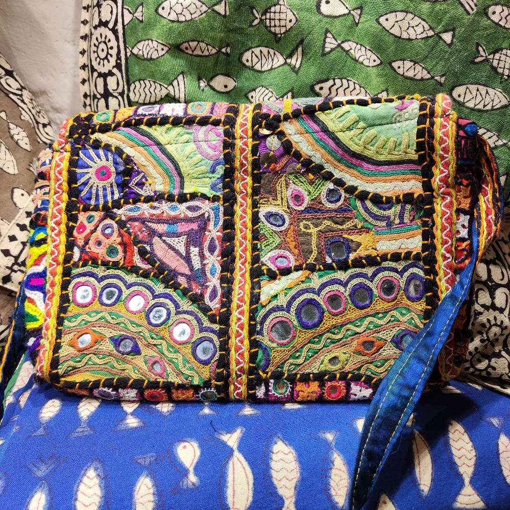 RABARI pochette tracolla con monete VINTAGE Borse indiane