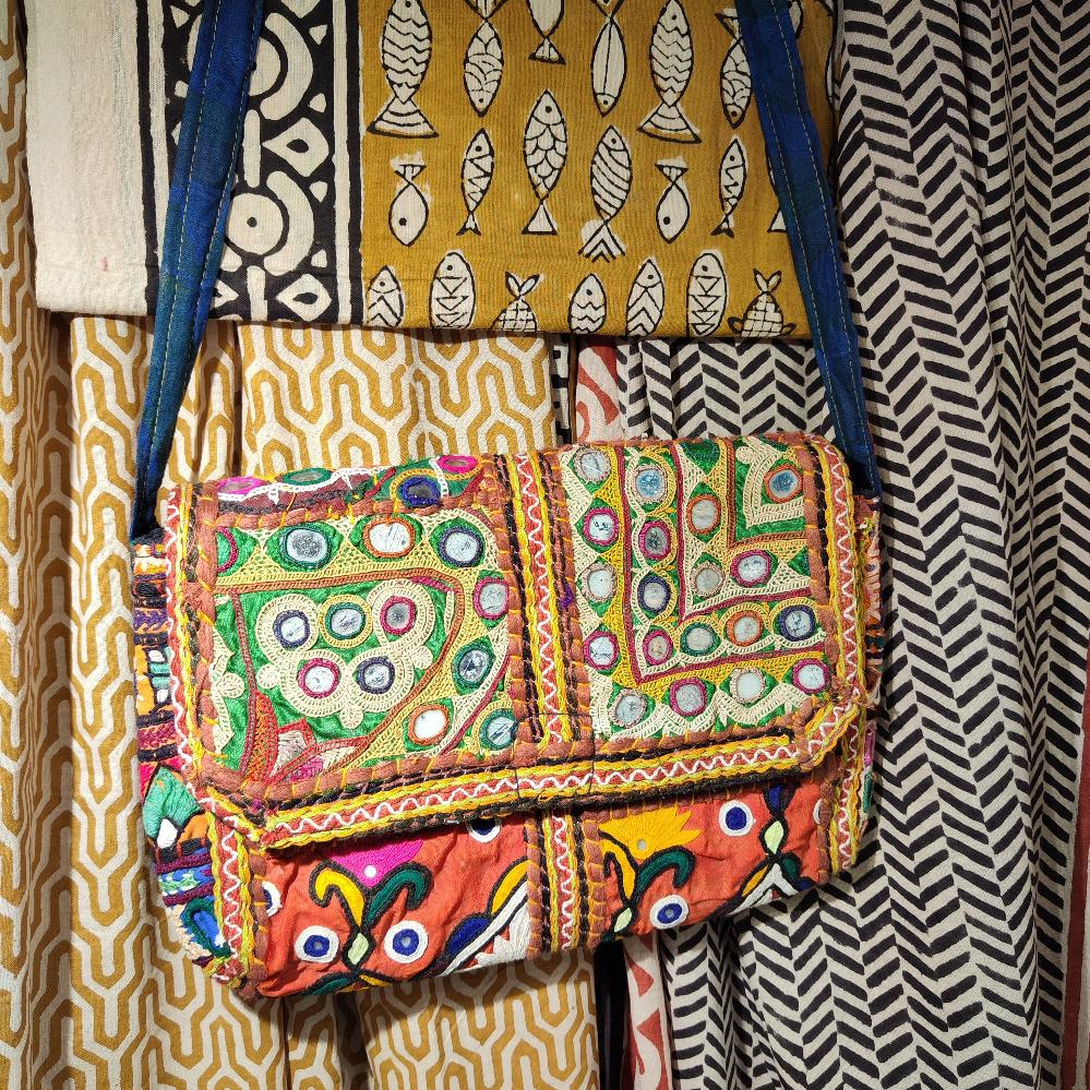 RABARI pochette / tracolla con monete VINTAGE – immagine 5