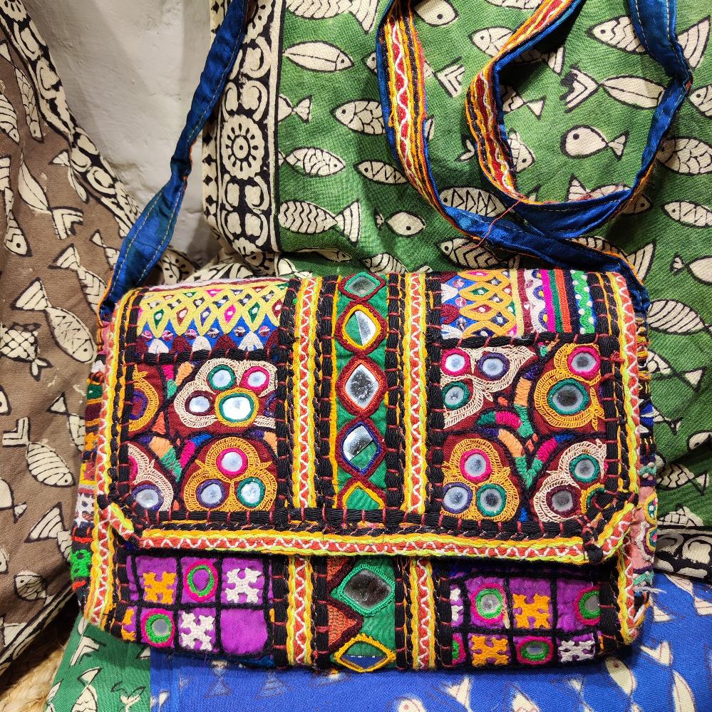 RABARI pochette / tracolla con monete VINTAGE – immagine4