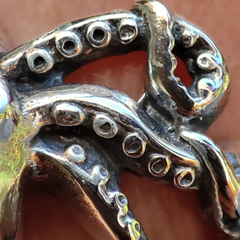Anello con polpo artigianale in argento 925 - OCTO