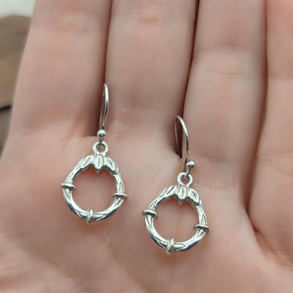 Orecchini in argento sterling, taglio diamante, simbolo della pace: 7/8 di altezza + filo per orecchini da 5/8 - Italia