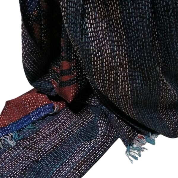 Sciarpa KANTHA con tessuti vintage misto seta ricamo a mano - rosso