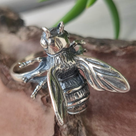 Anello in argento 925 con ape - MADHAMAKHI