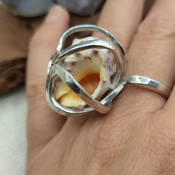Anello artigianale in argento 925 con conchiglia - COQUILLE