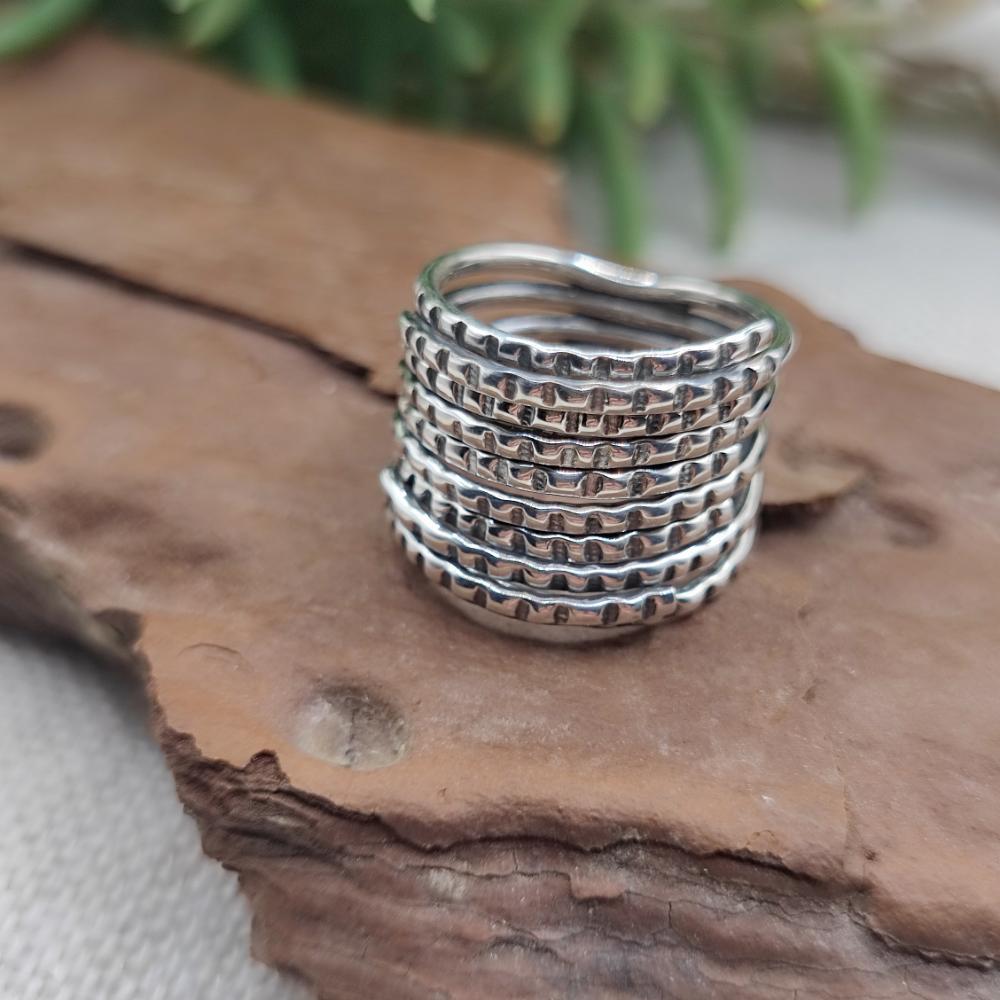 Anello a fascia alta in argento 925 - PAKARDAN
