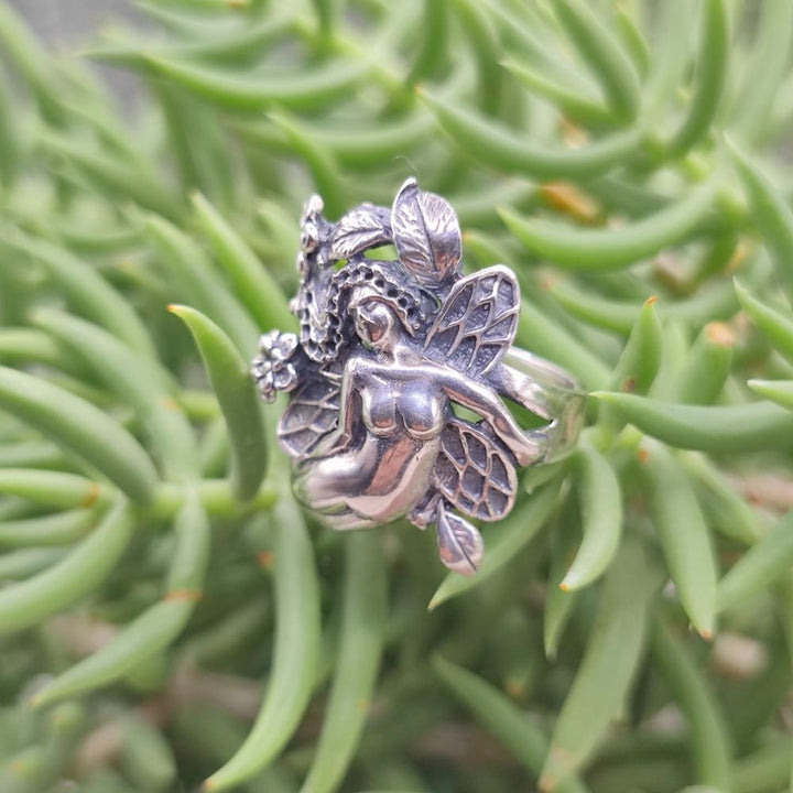 Anello fascia in argento 925 con fata - SIBILLA