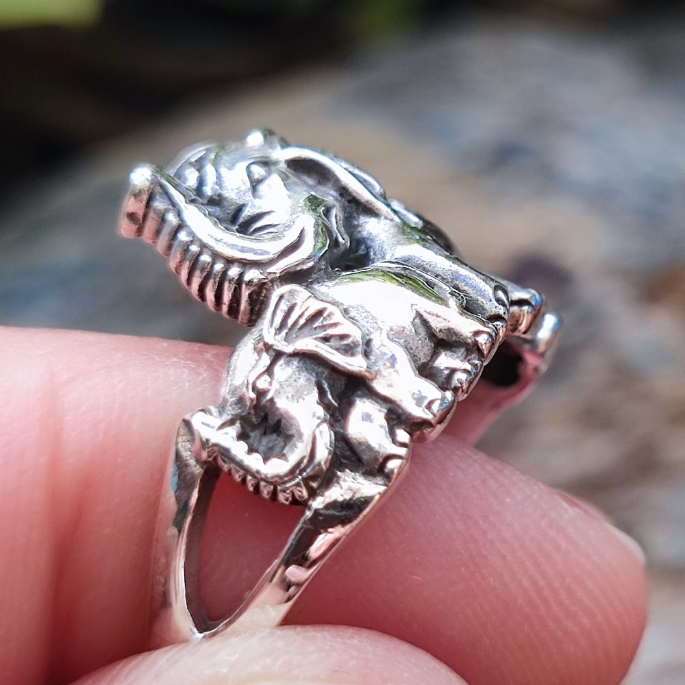 ANELLO artigianale con elefanti in argento 925 - HATI