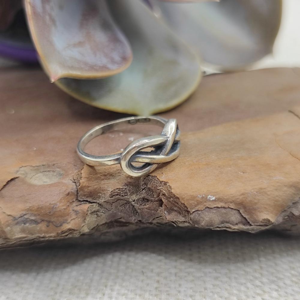 Anello in argento 925 con infinito - ANANTA
