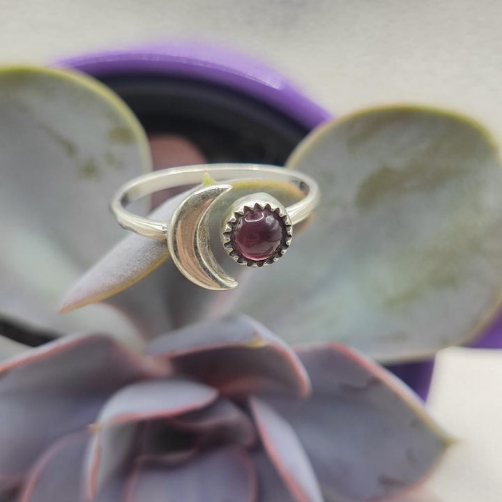 Anello in argento 925 con luna e pietra - CHILAKA