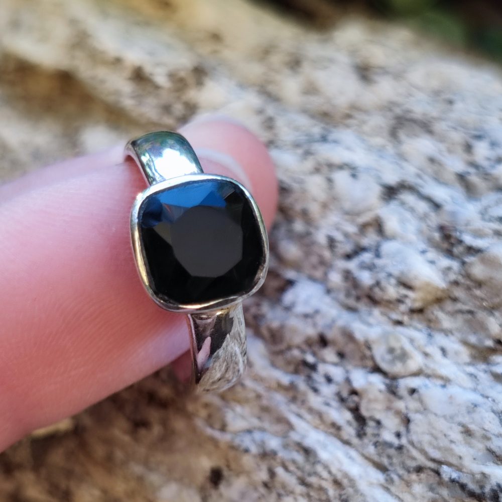 Anello etnico in argento 925 con pietra - TURKI