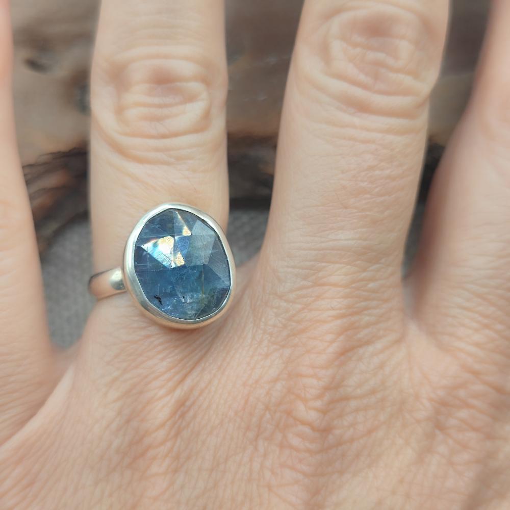 Anello etnico in argento 925 con pietra - AKKARAMPAL