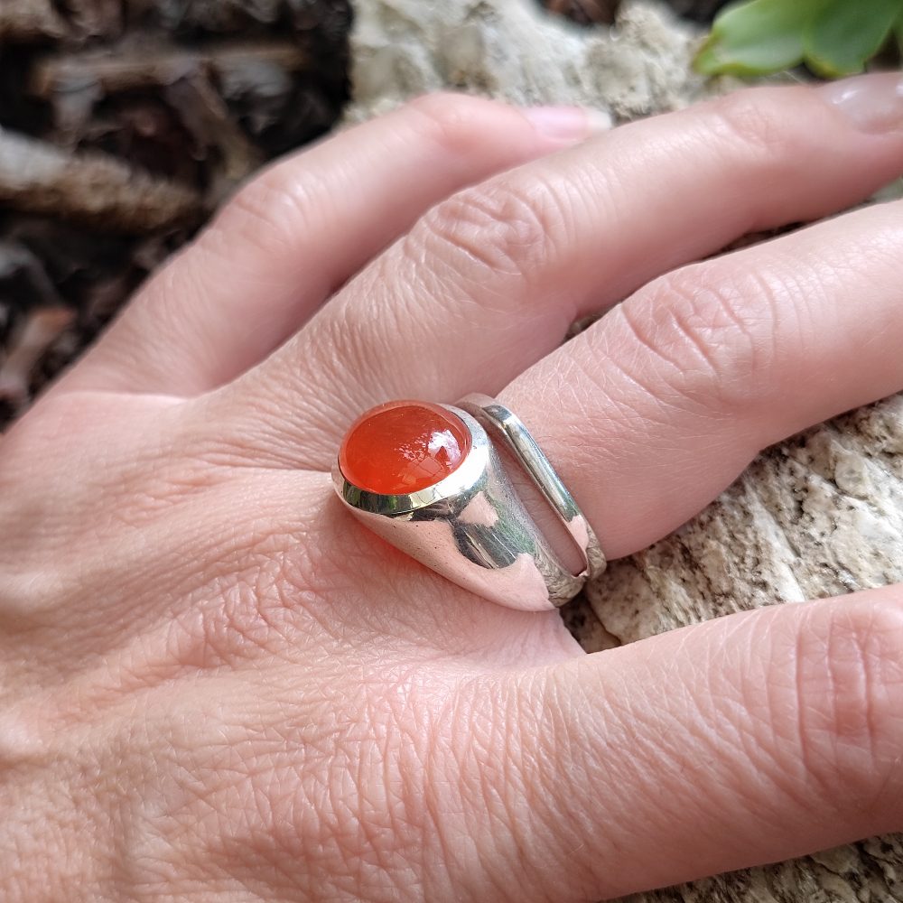 Anello artigianale con pietra in argento 925 - AMINA