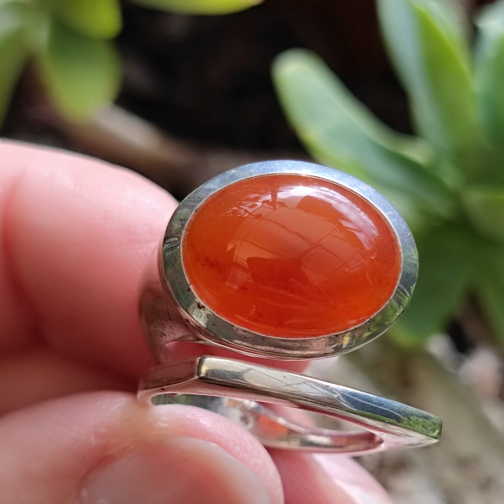 Anello artigianale con pietra in argento 925 - AMINA