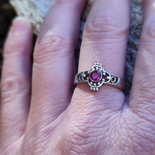 Anello etnico con pietra in argento 925 - BIPRAI
