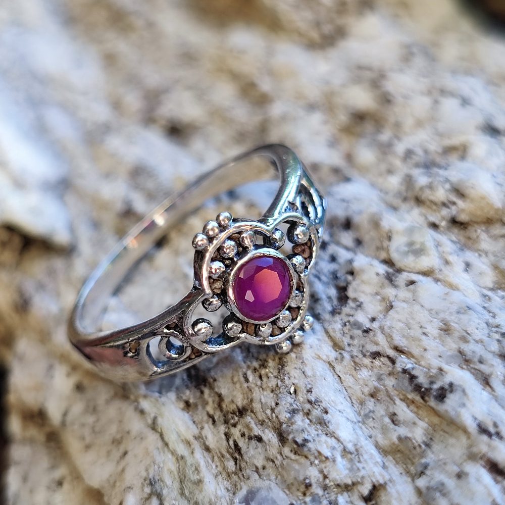 Anello etnico con pietra in argento 925 - BIPRAI