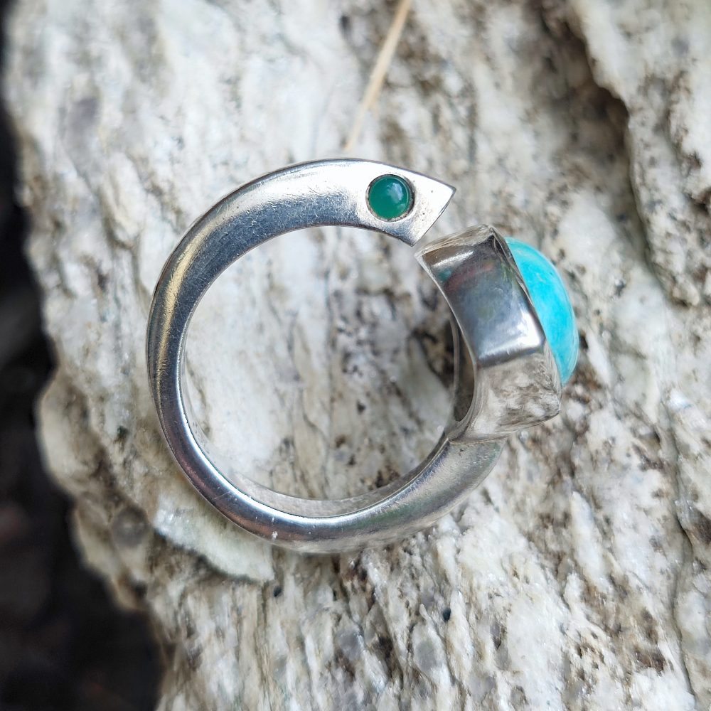 Anello con pietra in argento 925 - DIGHA