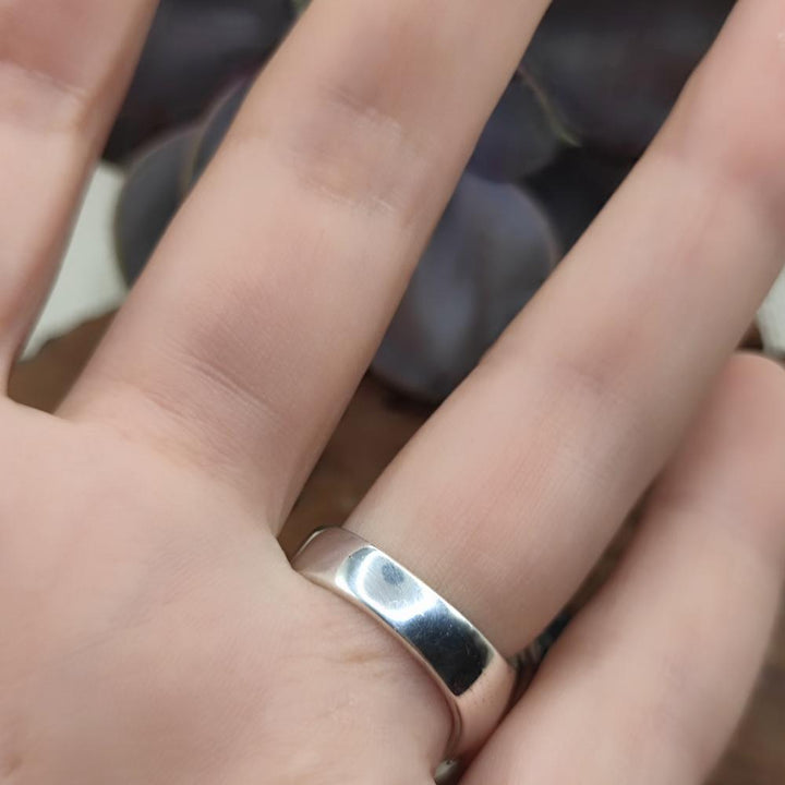 Anello artigianale in argento 925 con pietra - DOKADA