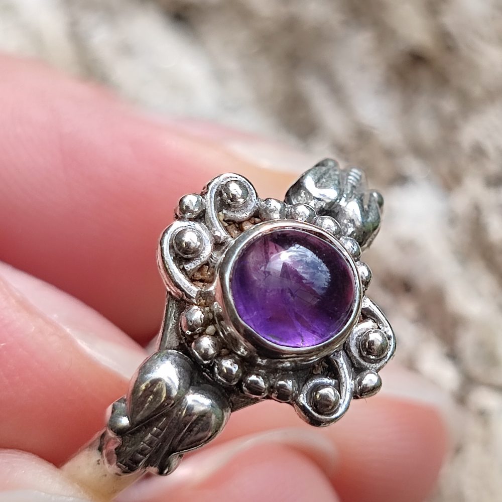Anello etnico con pietra in argento 925 - DONDAL