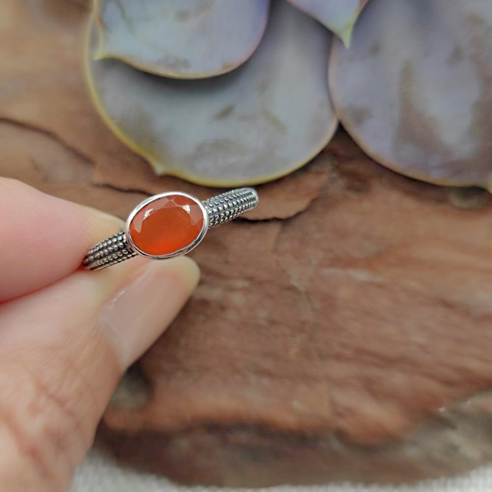 Anello etnico in argento 925 con pietra - GHOITA