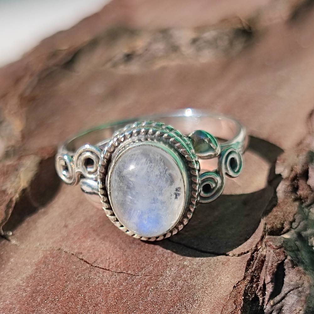 Anello con pietra in argento 925 - HALSERA