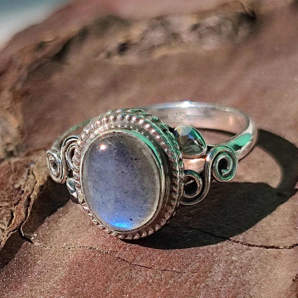 Anello con pietra in argento 925 - HALSERA