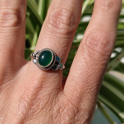 Anello con pietra in argento 925 - HALSERA