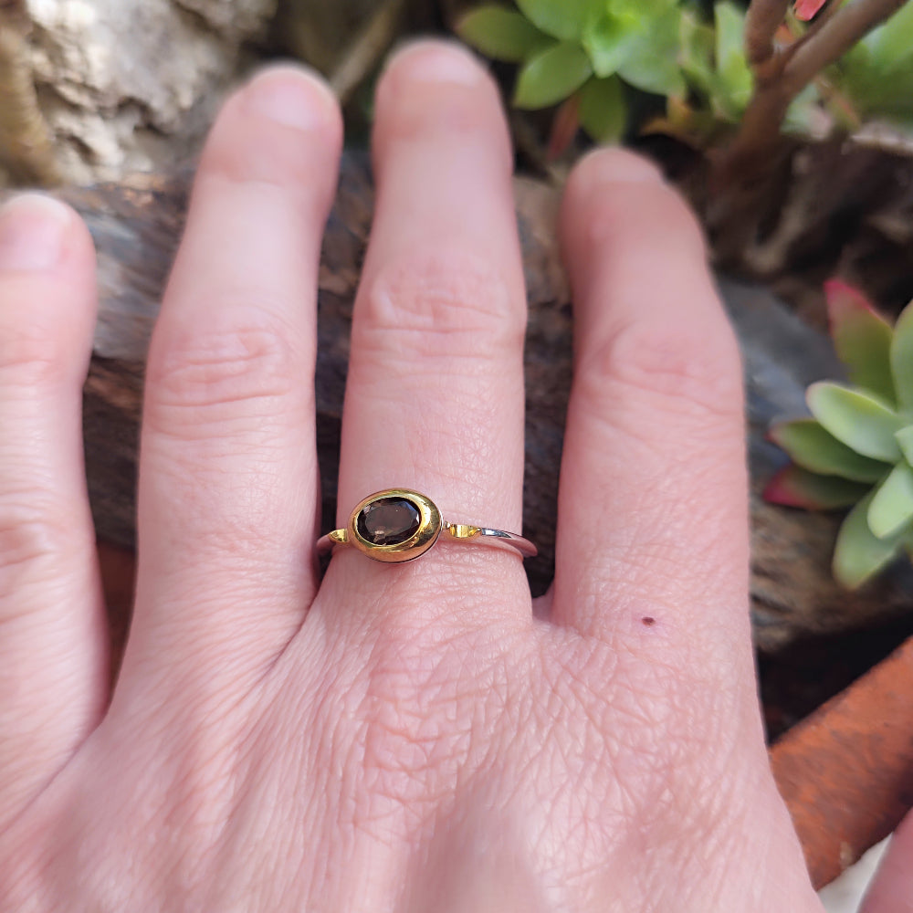 Anello artigianale con pietra in argento 925 - ISAGARH