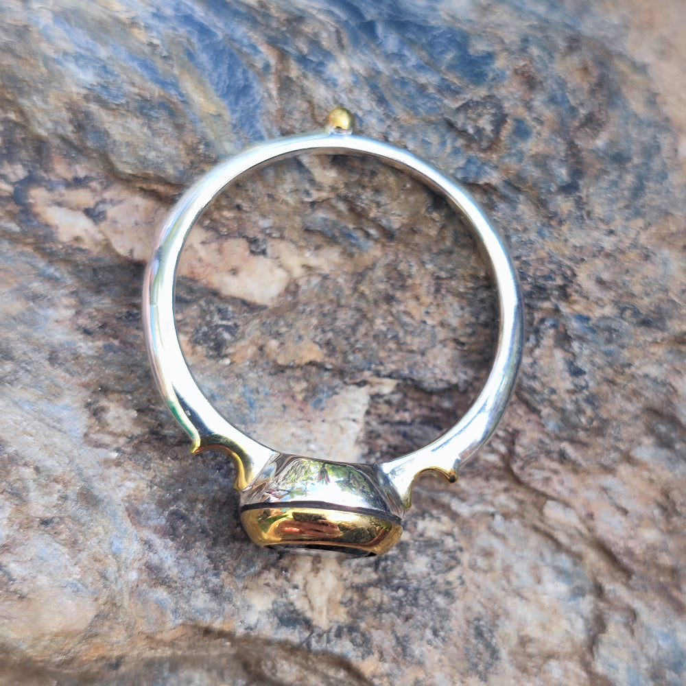 Anello artigianale con pietra in argento 925 - ISAGARH