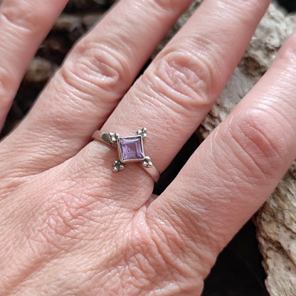 Anello con pietra in argento 925 - ITAURA