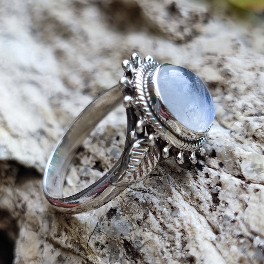 Anello con pietra in argento 925 - ITMA