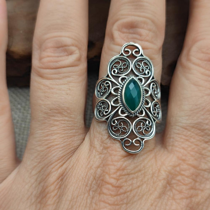 Anello etnico in argento 925 con pietra - JIRAT