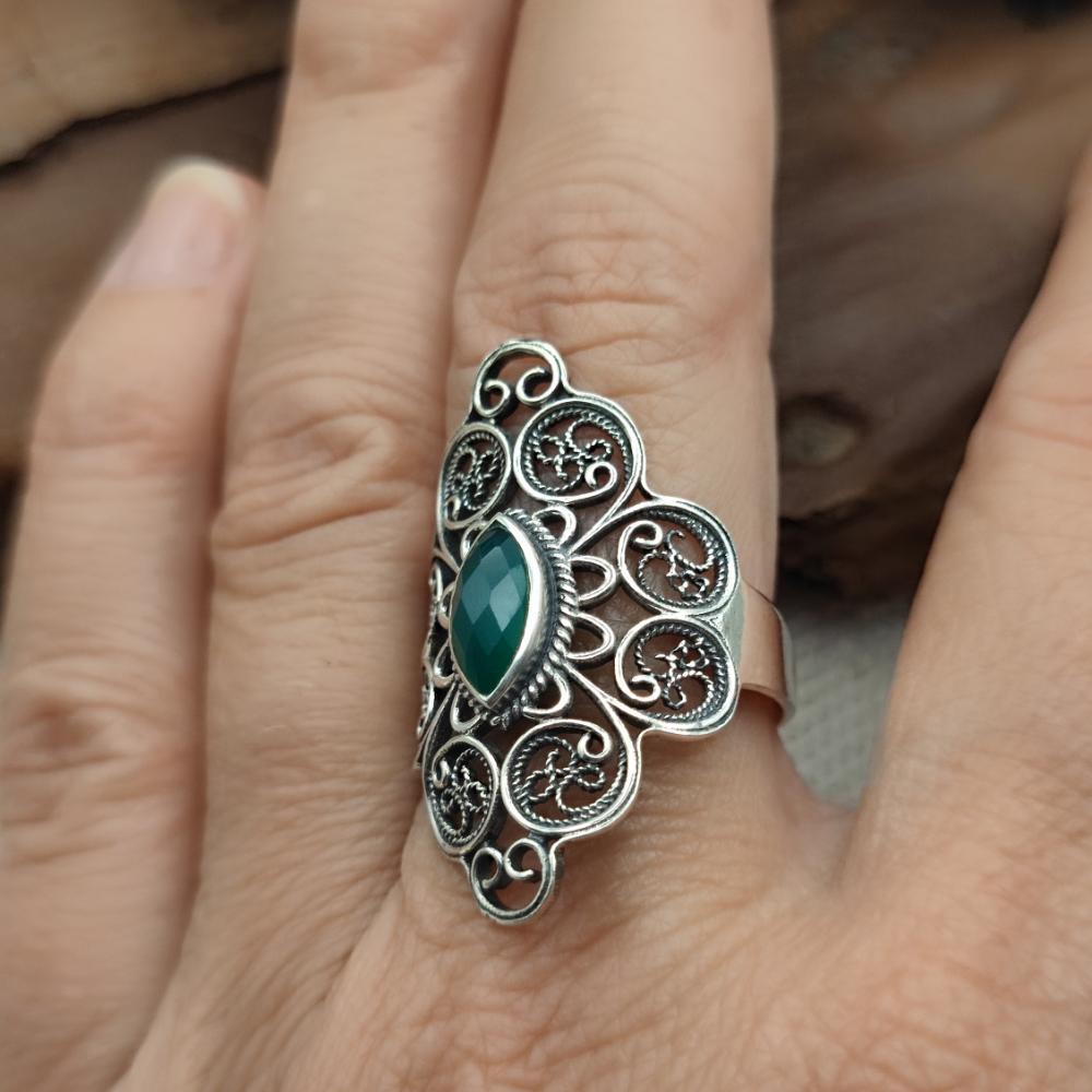 Anello etnico in argento 925 con pietra - JIRAT
