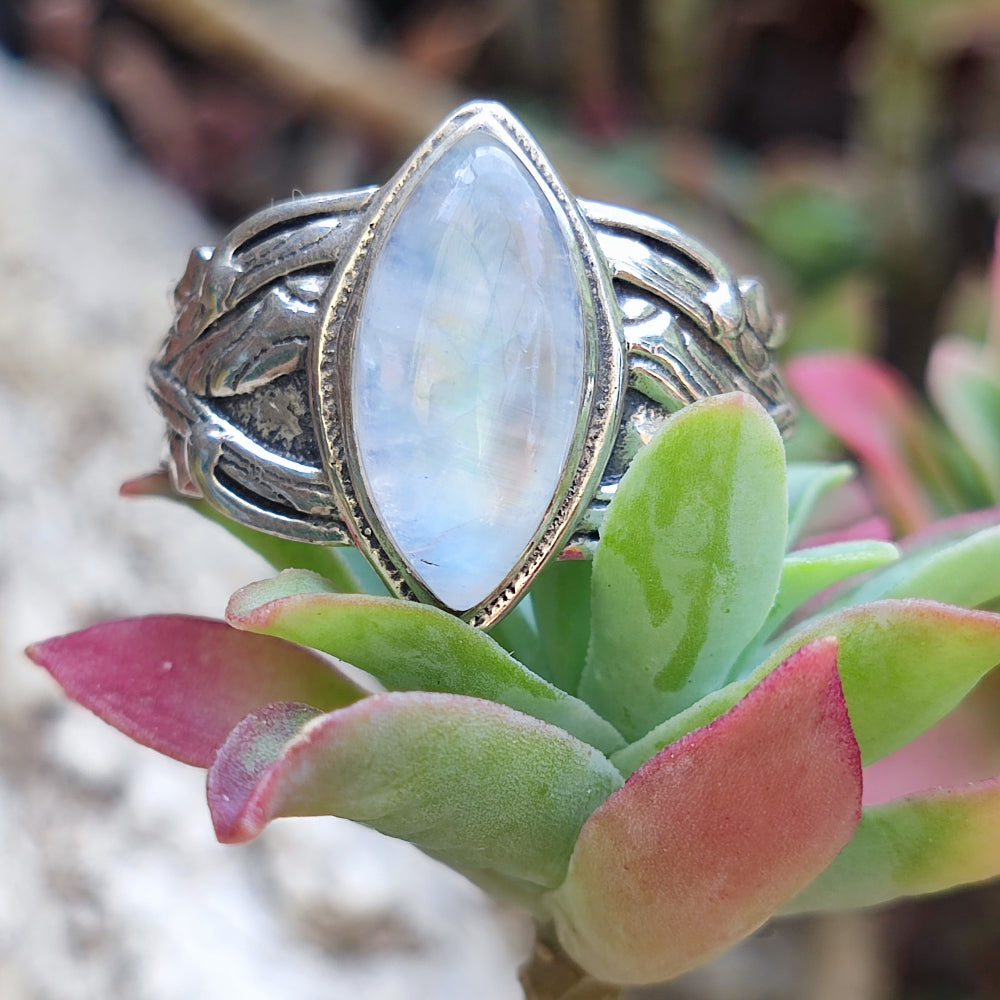 Anello etnico con pietra in argento 925 - KALIKIRI