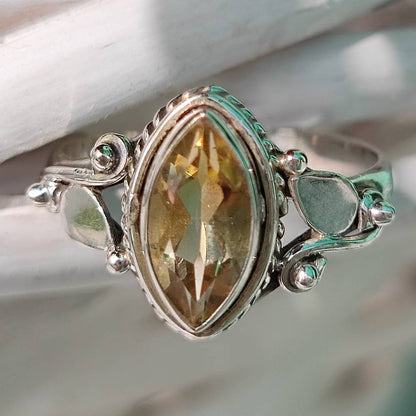Anello in argento 925 con pietra - KHURA