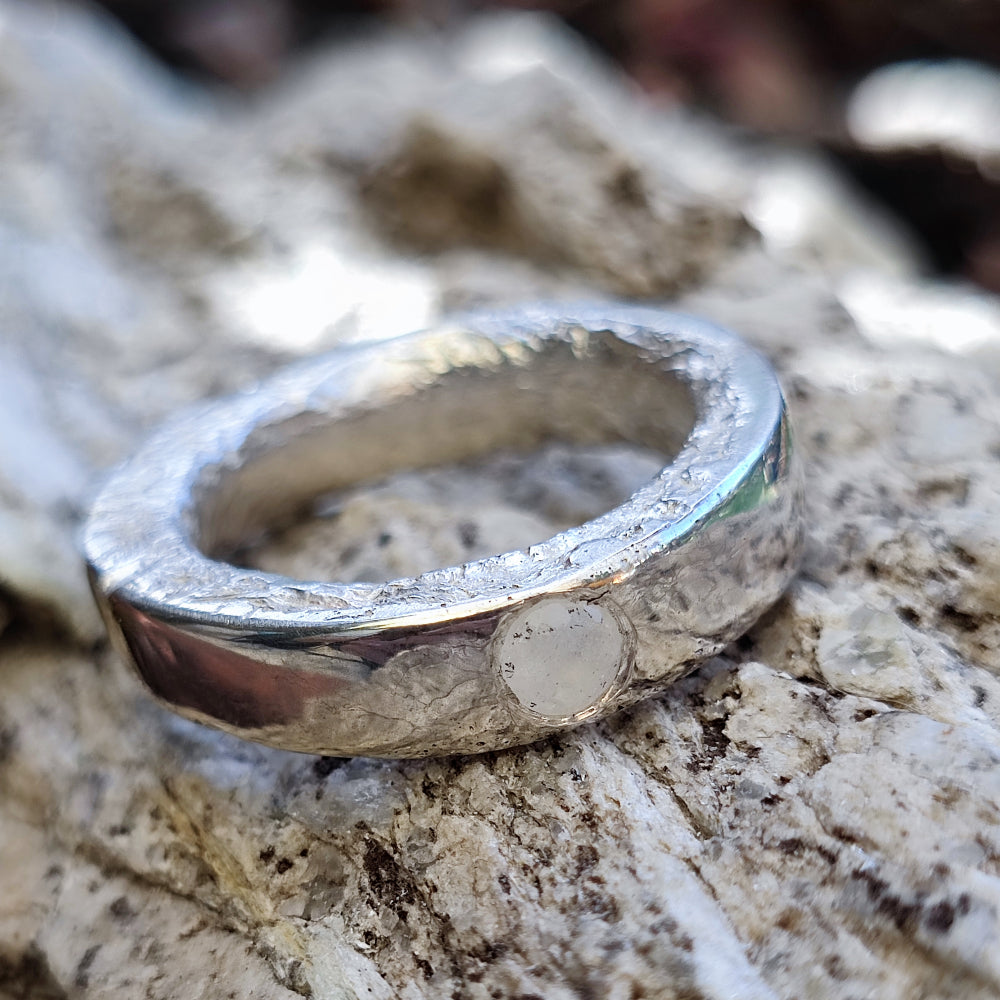 Anello artigianale con pietra in argento 925 KINJIRMA