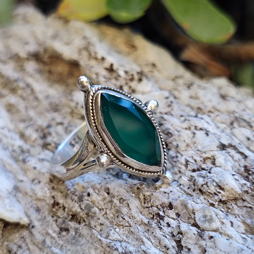 Anello con pietra in argento 925 - KOTHI