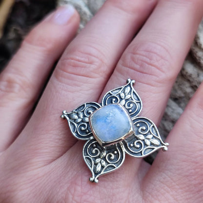 Anello etnico con pietra in argento 925 - MARELLA
