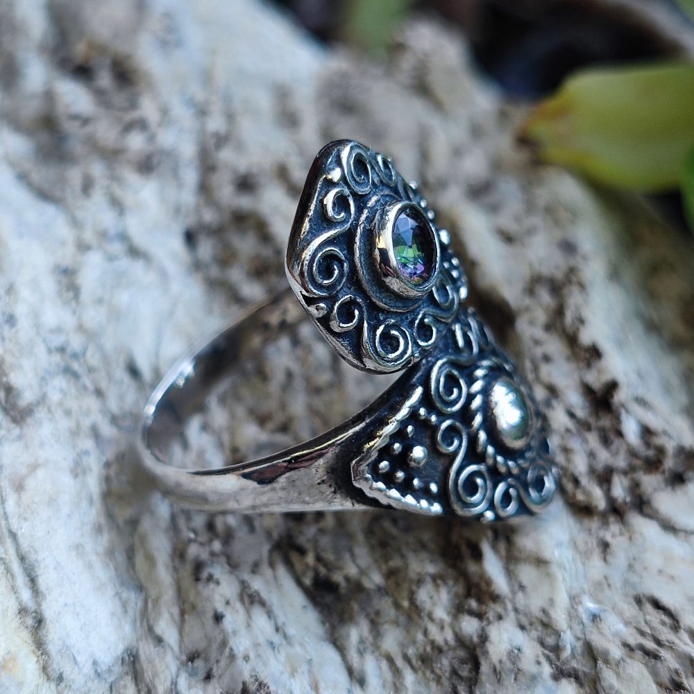 Anello etnico con pietra in argento 925 - PITHUAR