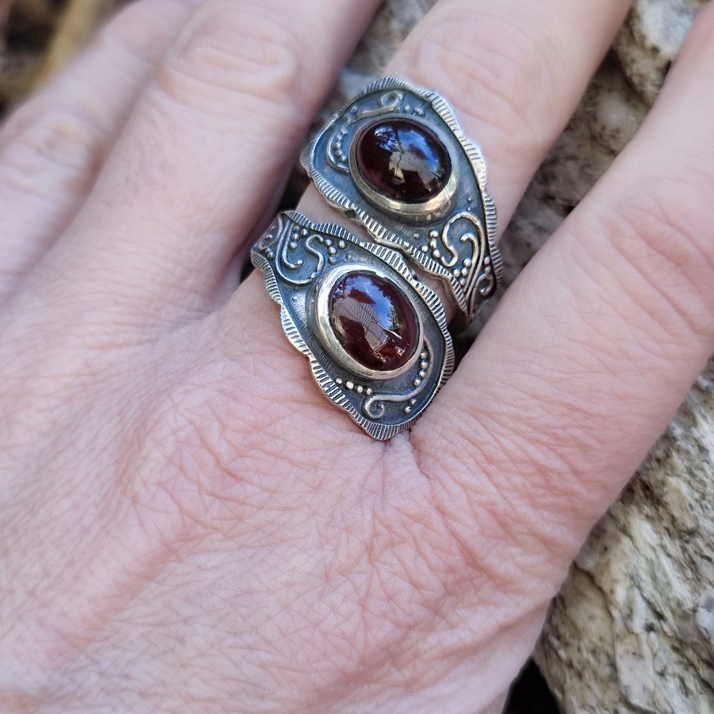 Anello etnico con pietra in argento 925 - YARCOUD