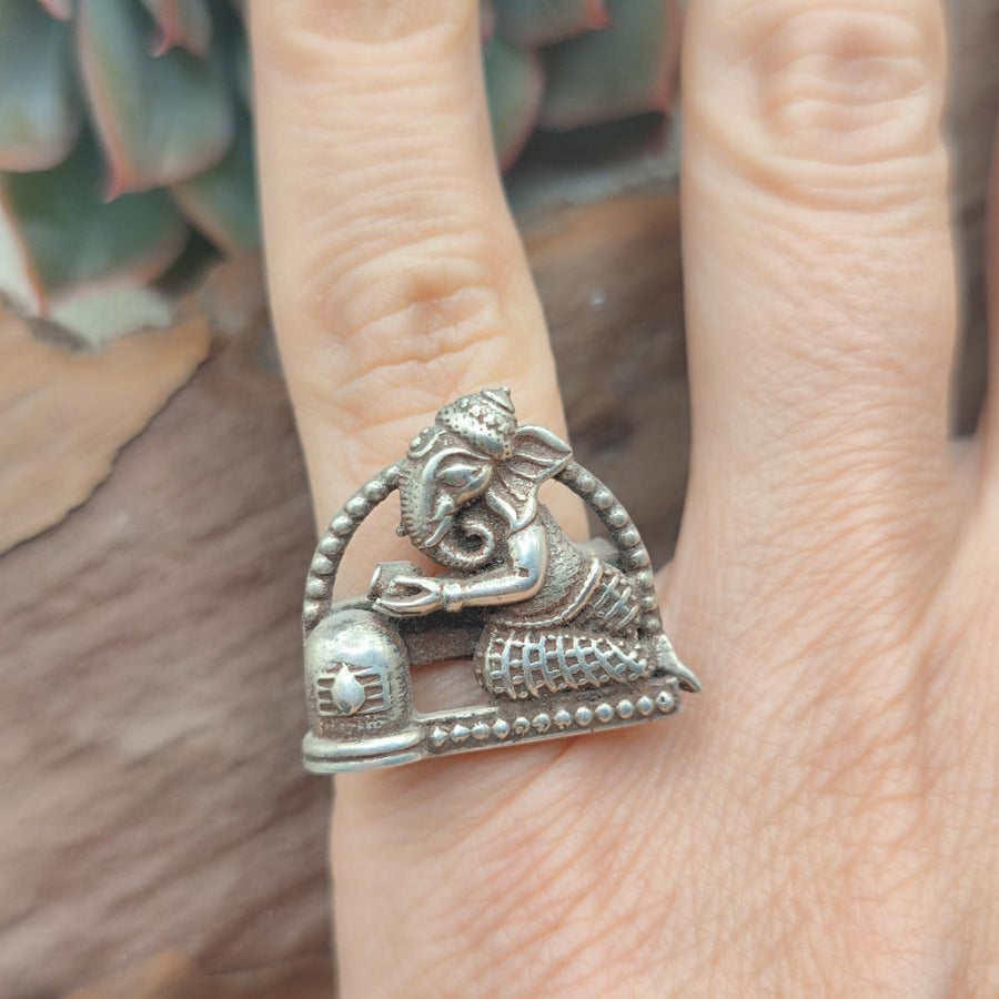 Anello in argento antico con Ganesh - MAGUDU