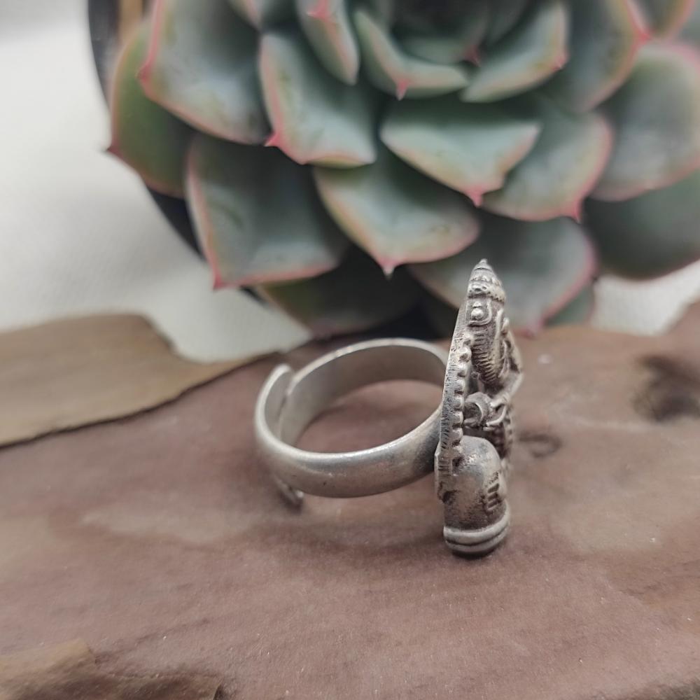Anello in argento antico con Ganesh - MAGUDU