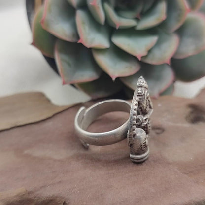 Anello in argento antico con Ganesh - MAGUDU